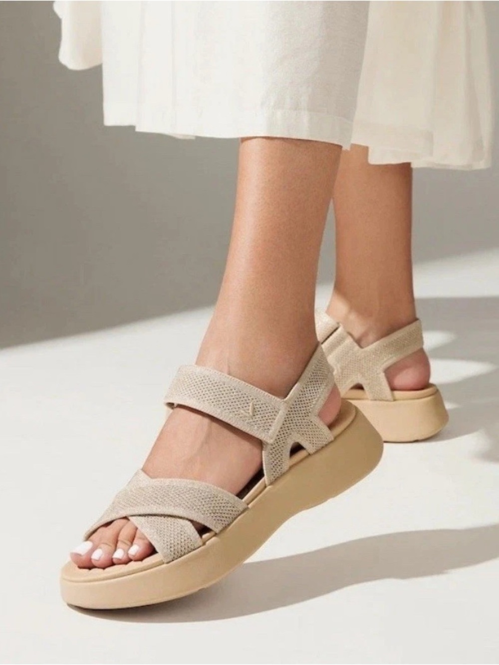 VIVAIA Kiara Adaptall Sport Sandals Comfort Golden Almond Beige Size 9 (40)